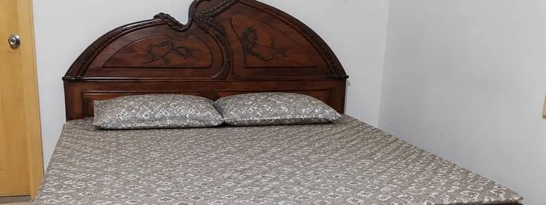 Double bed 6X6 sheesham wood