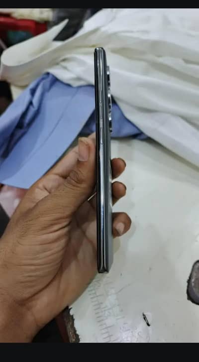 techno camon 40 pro with box