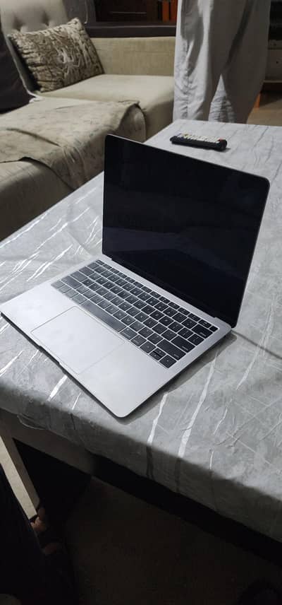 Apple MacBook Air 2019 (Model A1932) Motherboard Faulty