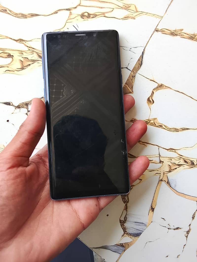 Samsung Mobile Note 9 3