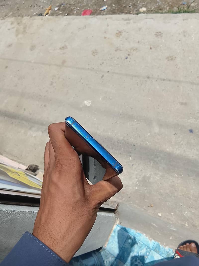 Samsung Mobile Note 9 5