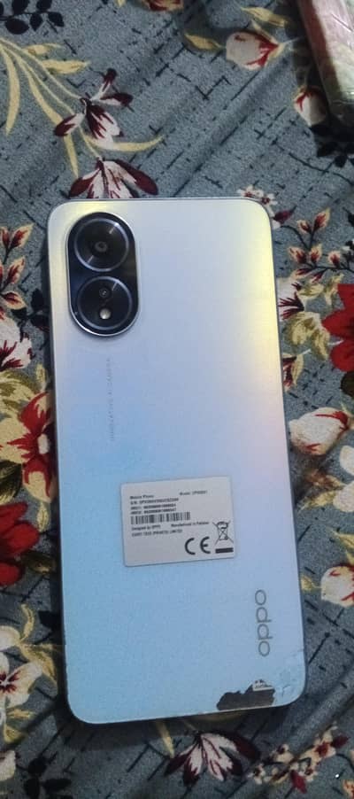 box charger nhi ha sath  4gb ram 128 memory