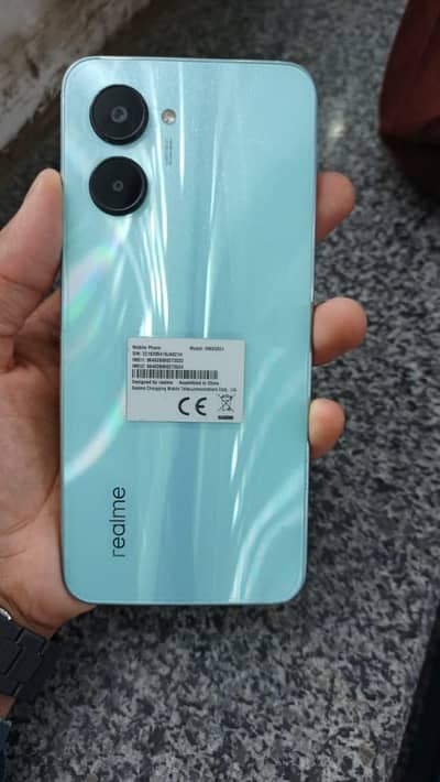 Realme C33