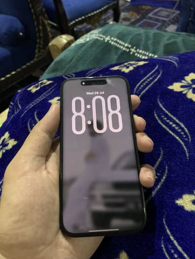 Apple iPhone 16 Pro