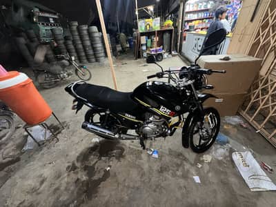 YAMAHA YBR125G 2022 - 10/10 Condition