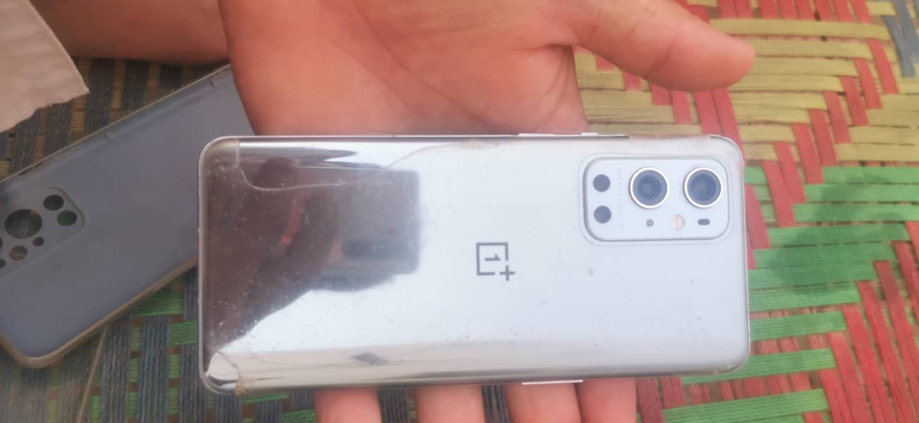 One Plus 9 Pro 3