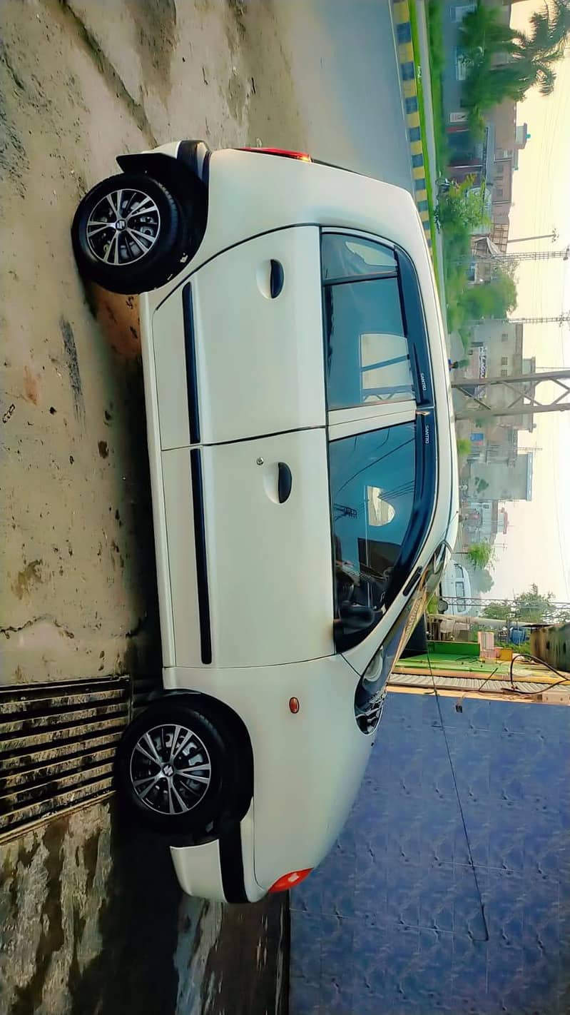 Santro 6