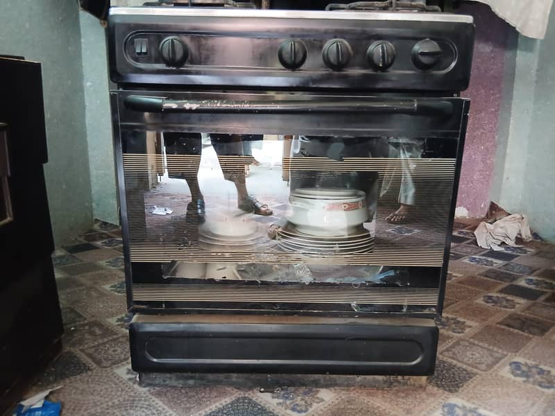 Oven. 2