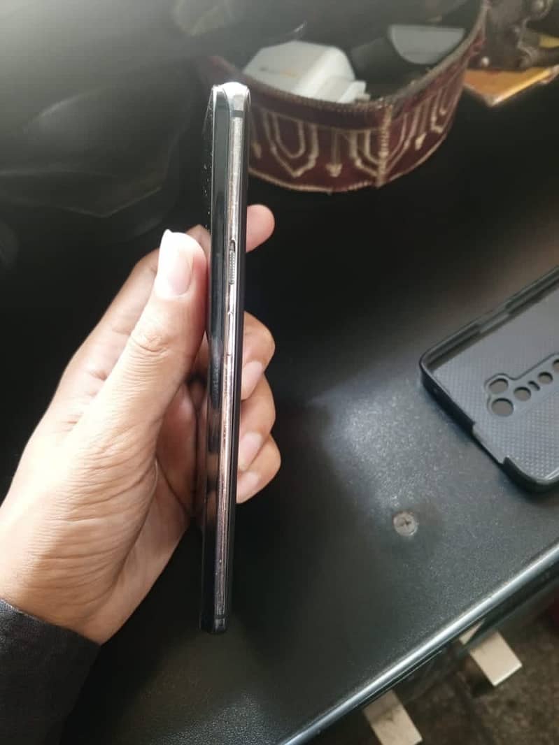 One Plus 7 Pro 1