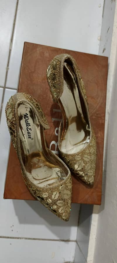 Stylish Pumps
