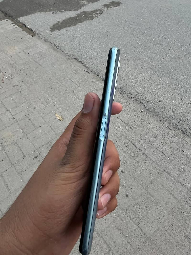 OPPO A96 0