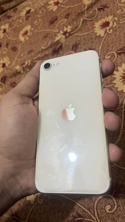 Apple iPhone SE