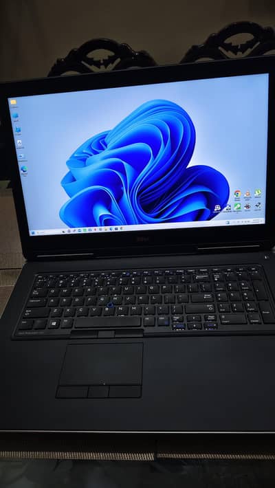 Dell Percision 7710 17.3" Full HD IPS