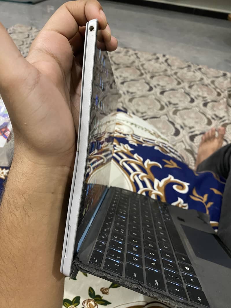 Microsoft Surface Pro 6 4