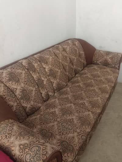 5 seater used sofa
