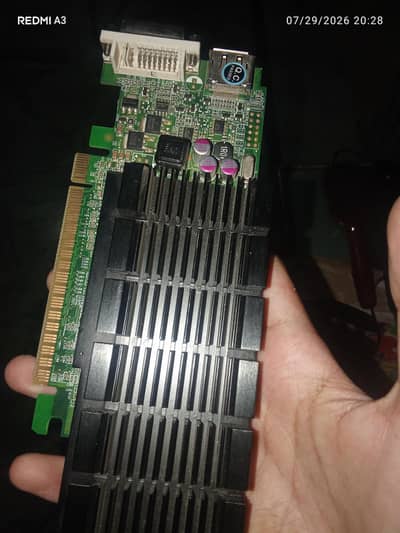 Nvidia GeForce 605 1 gb 10/10 condition