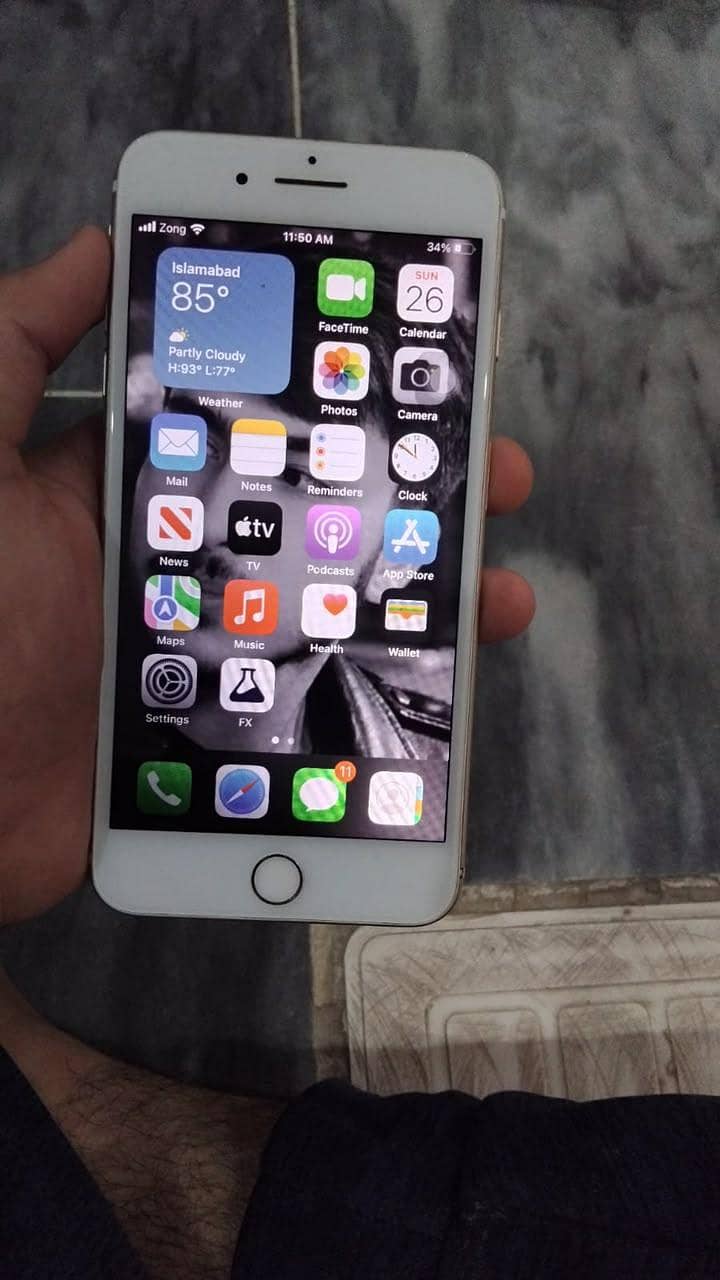 Apple iPhone 7 Plus 3
