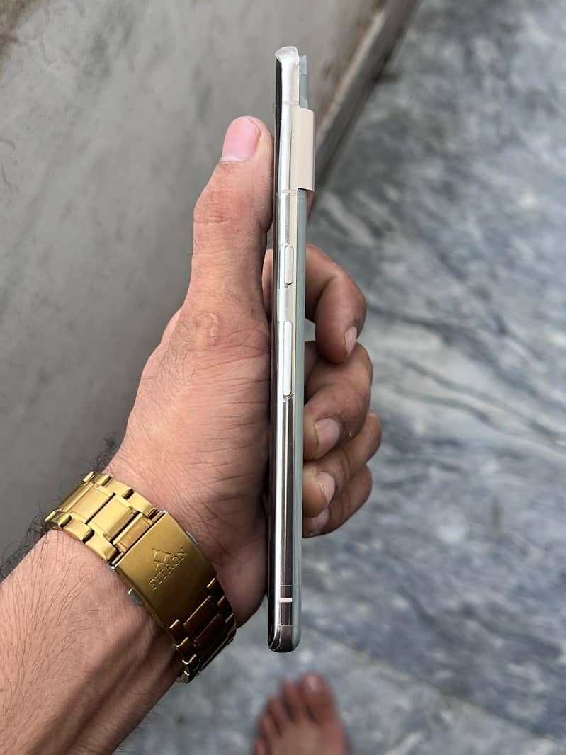 Google Pixel 7 Pro 2
