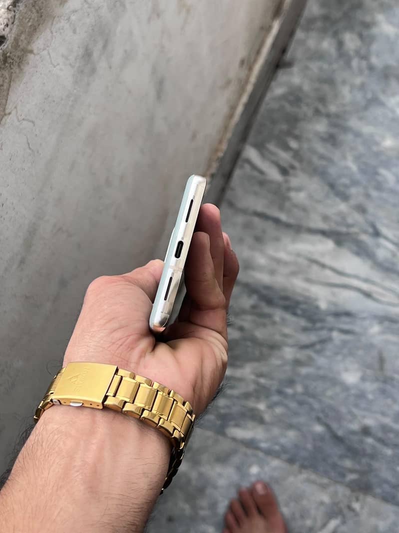 Google Pixel 7 Pro 4