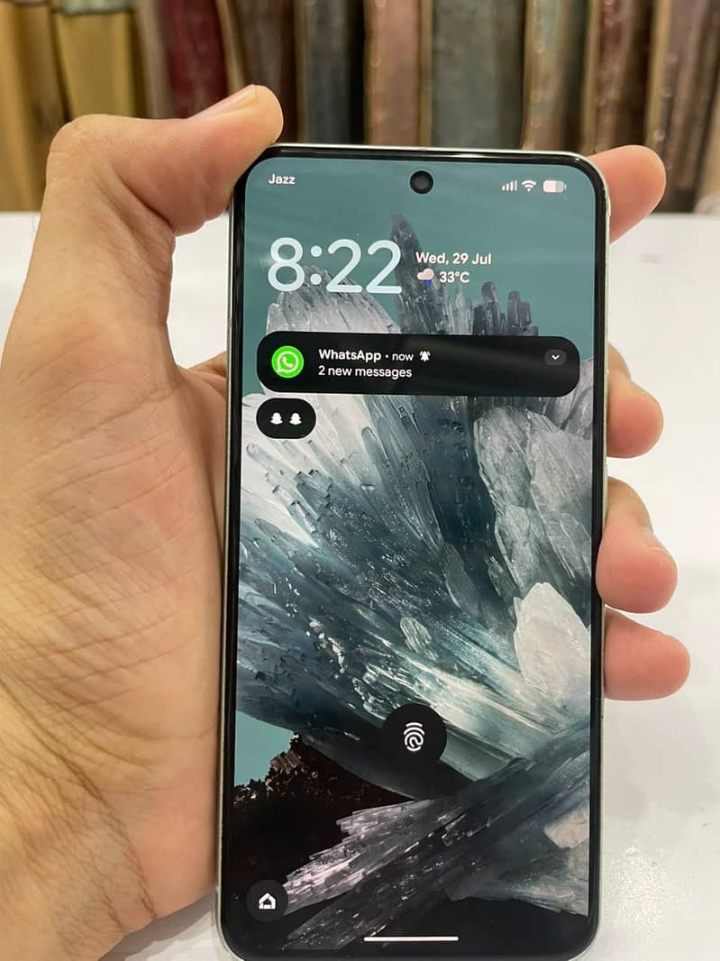 Google Pixel 8 1