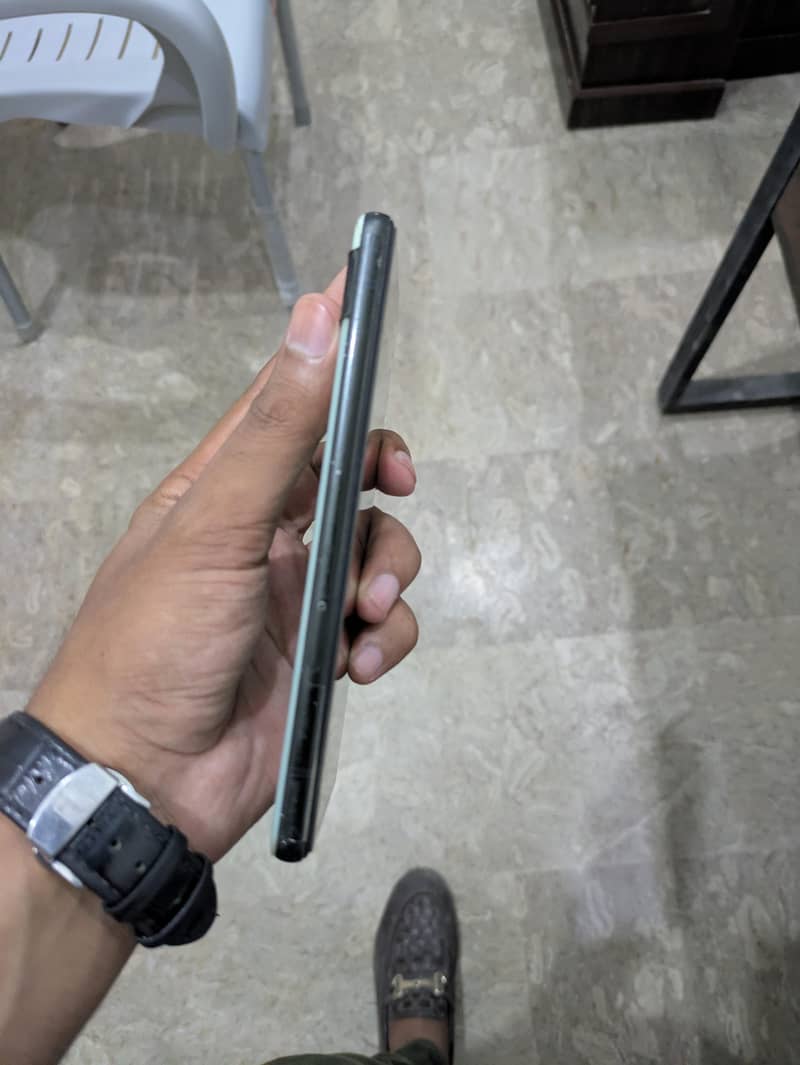 Google Pixel 6a 3