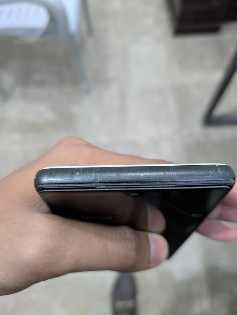 Google Pixel 6a 4