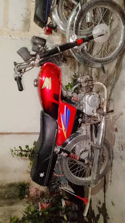 hona CD 70 2009 model