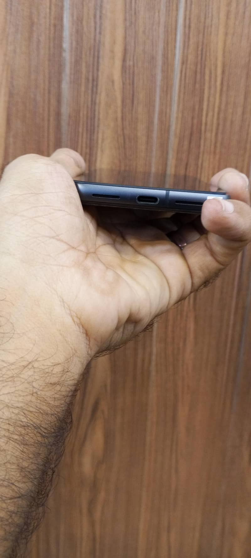 Google Pixel 8 4