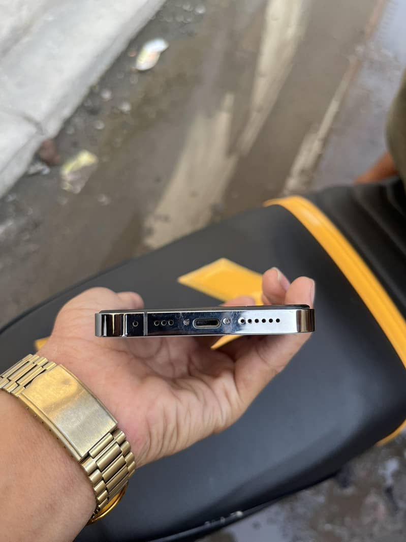 Apple iPhone converted 5