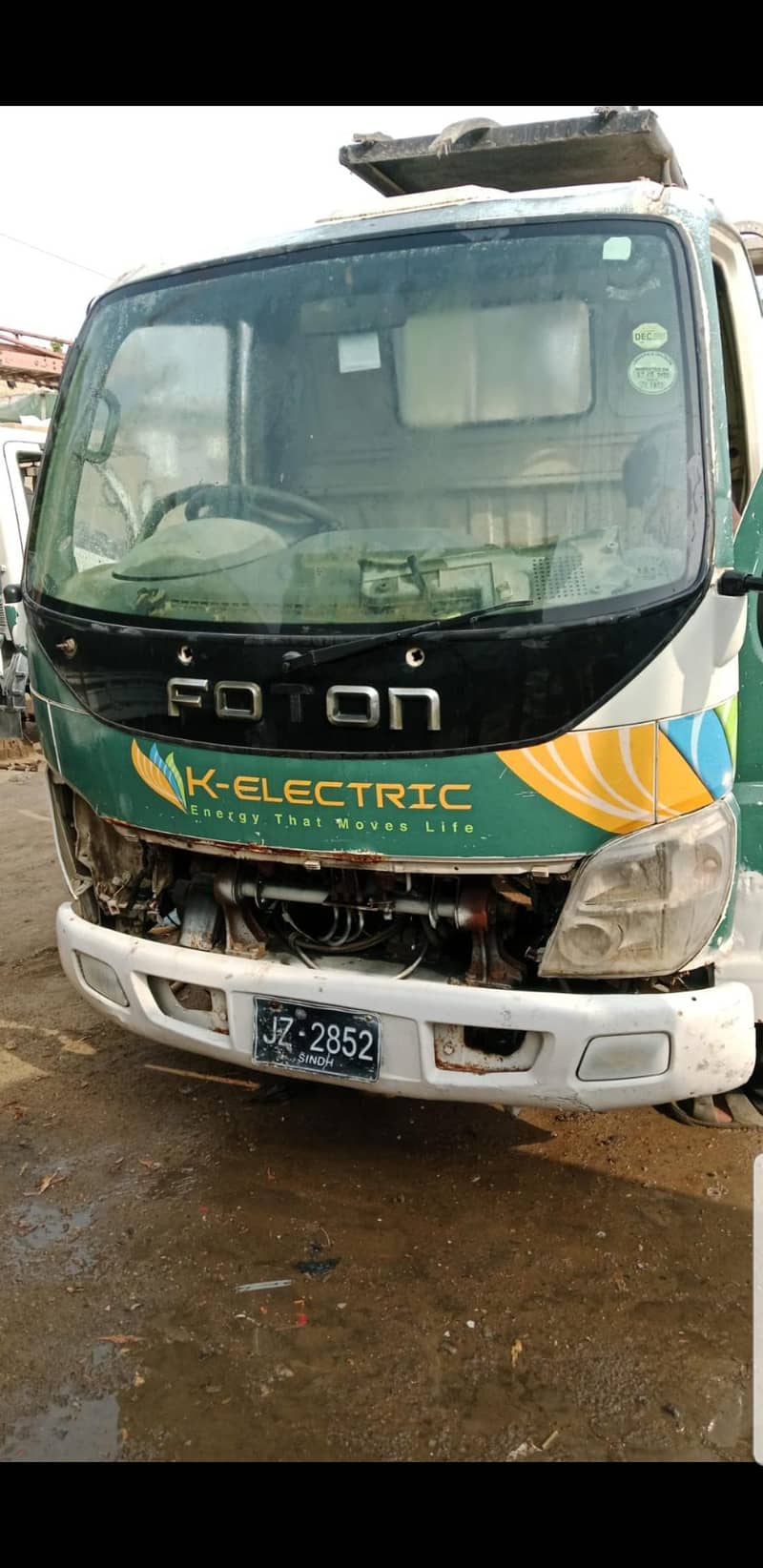 کراچی میں ماسٹر فارلینڈ اور ماسٹر فوٹون ٹرک برائے فروخت۔ 2