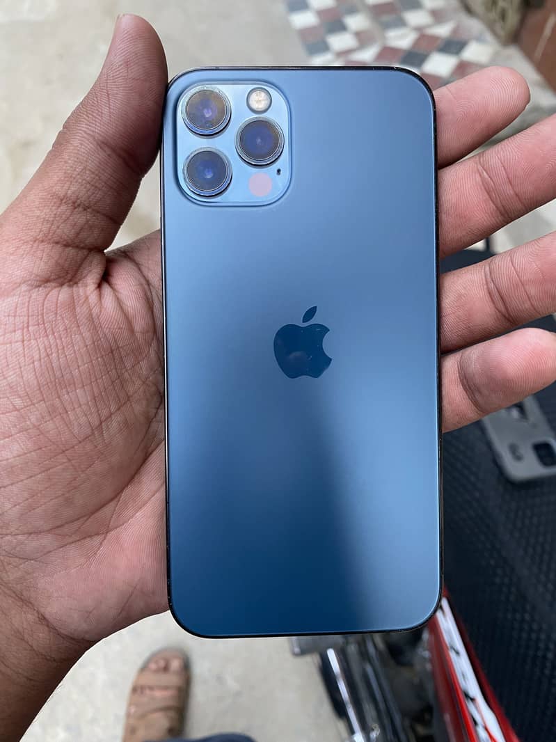 Apple iPhone 12 Pro 0