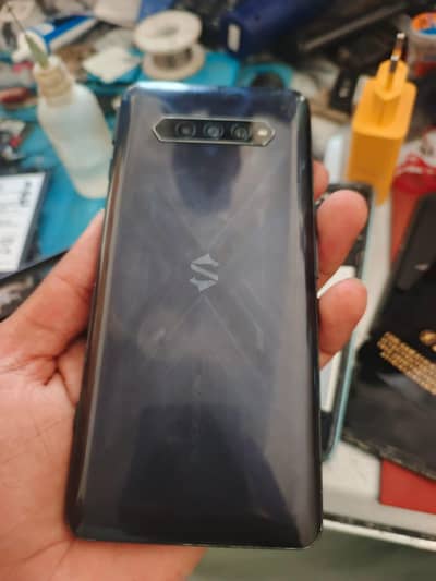 Xiaomi Black Shark 4