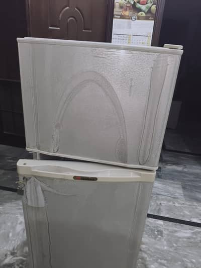 Dawlance 11 CFT (320 litres) fridge for sale in mint Condition