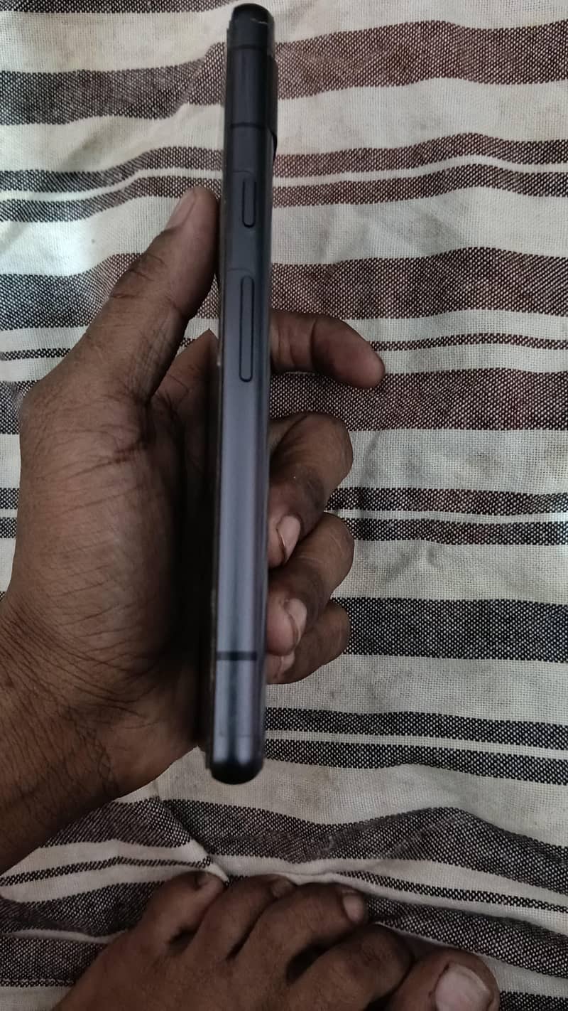 Google Pixel 7a 5