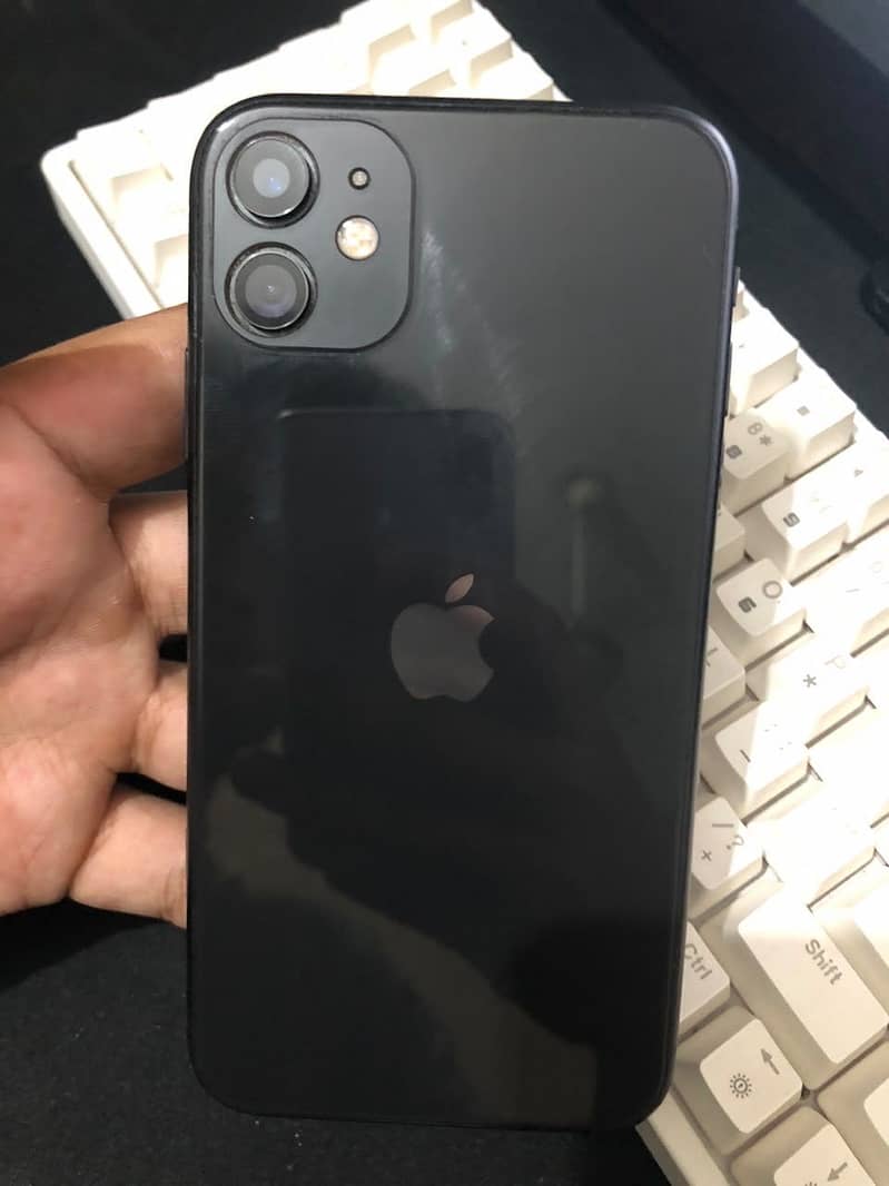 Apple iPhone 11 0
