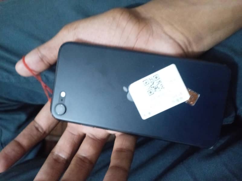 Apple iPhone SE 3