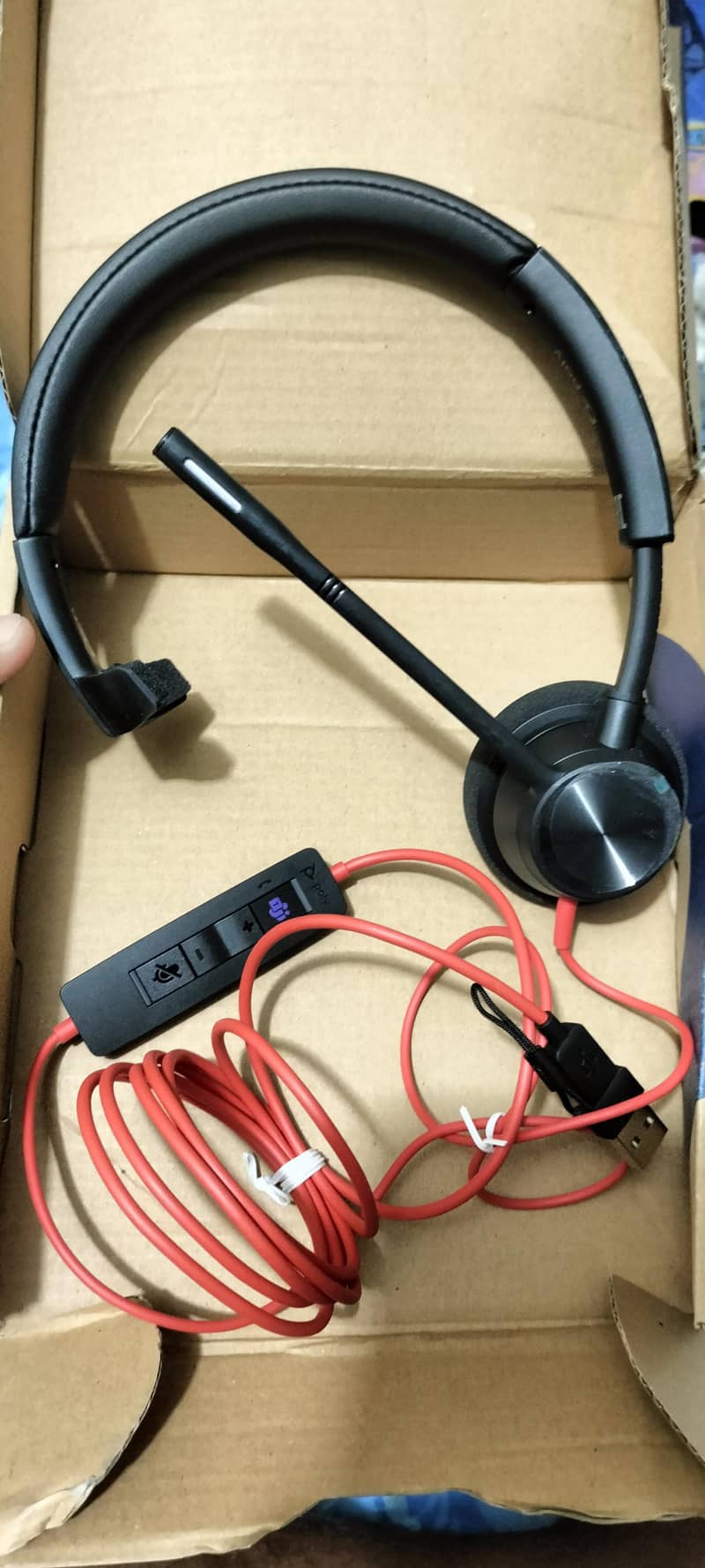 Poly Blackwire 3310 0