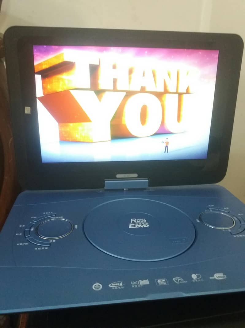 Dvd player 8