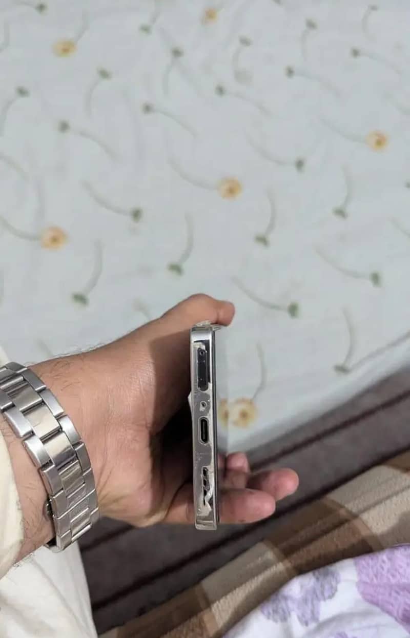 Infinix Note 40 7