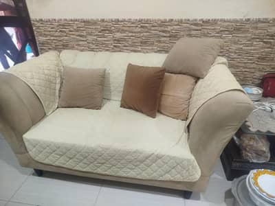 I want to sale my 6 seater sofa