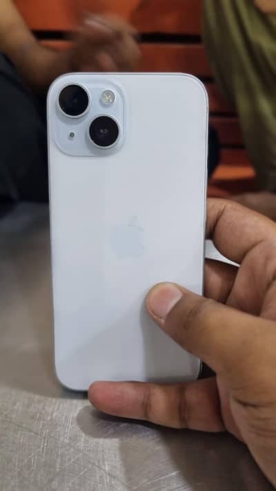 Apple iPhone 15