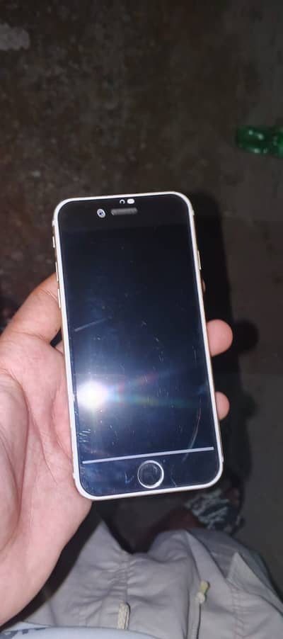 Apple iPhone 7