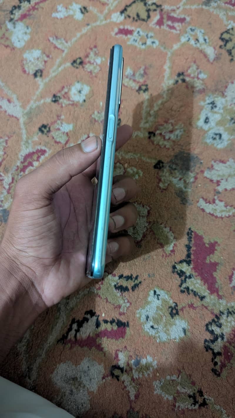 OPPO A76 5