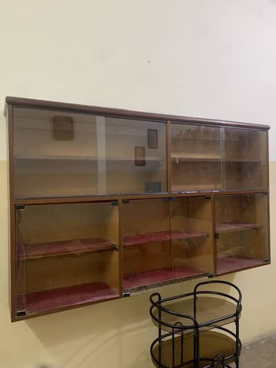 Book shelf/decoration divider