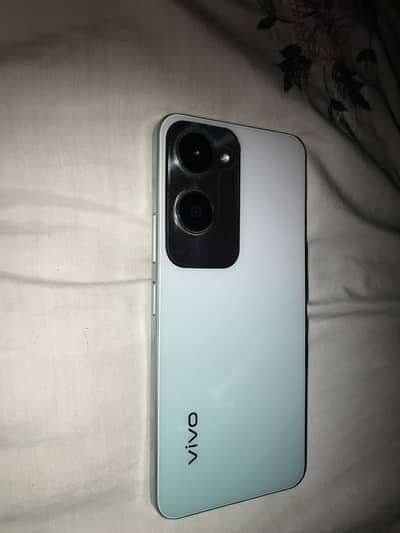 Vivo Y18