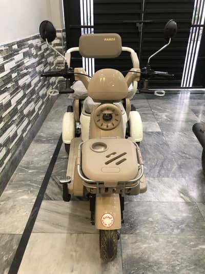 RAMZA 3 Wheel Electric Scooter | Brand New Condition