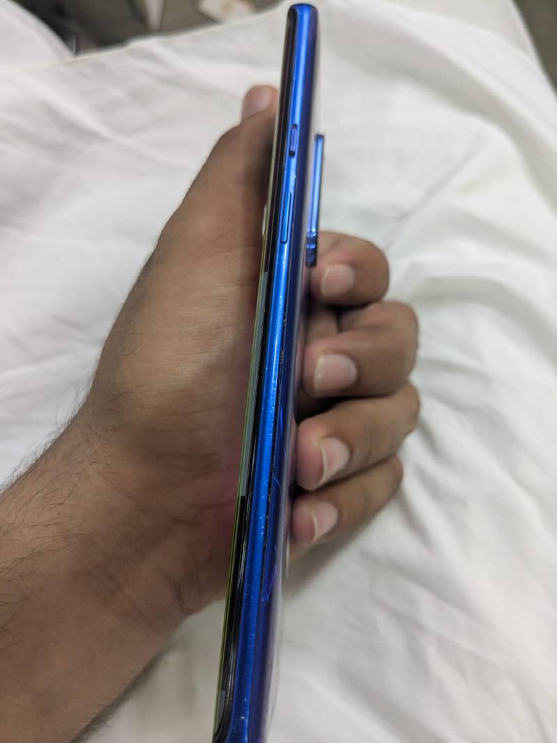 One Plus 8 Pro 0