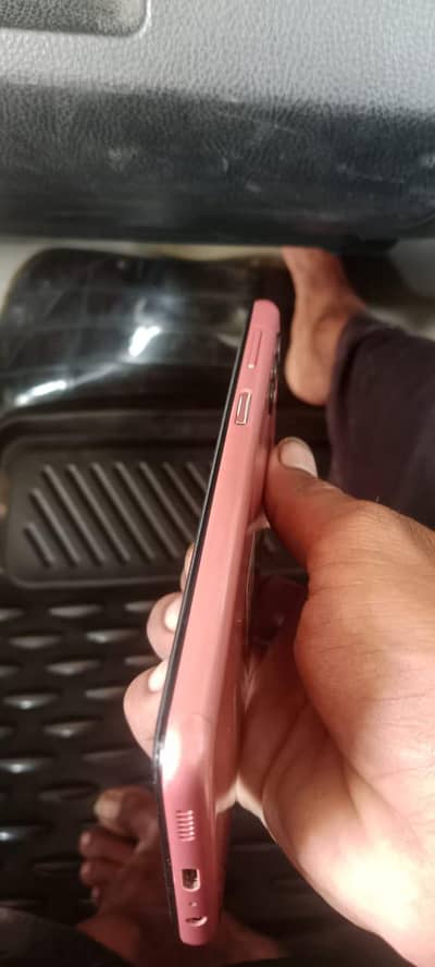 OPPO F15 8/128 full lush condition hy  exchange possible