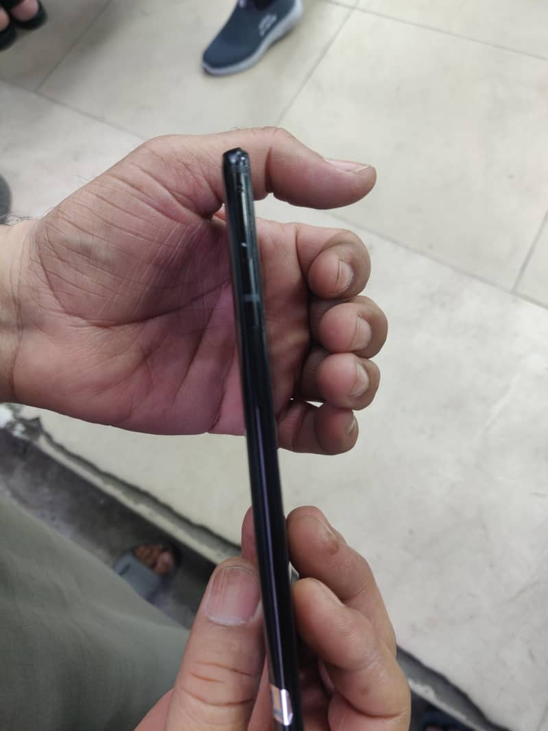 One Plus 6T 4