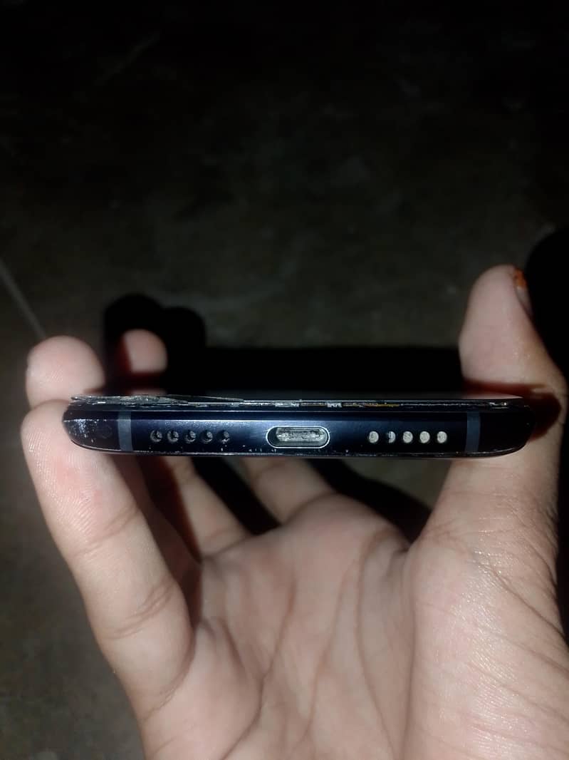 One Plus 6T 1